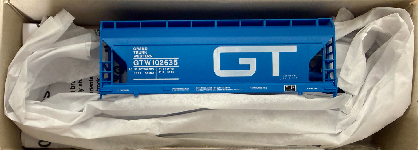 ACCURAIL ACF 2 BAY COVERED HOPPER KIT- GRAND TRUCK