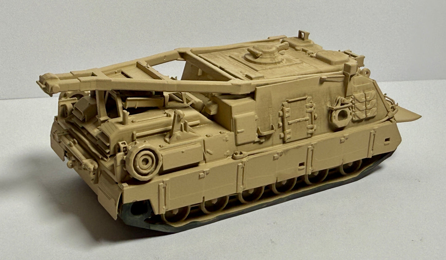 RECON 341 US ARMY M88 RECOVERY VEHICLE - DESERT CAMO
