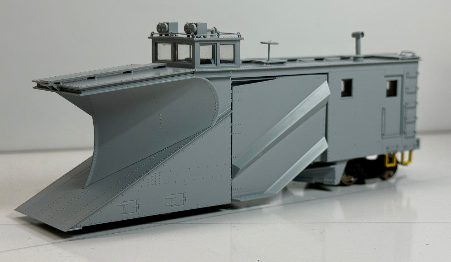 WALTHERS PROTO RUSSELL SNOWPLOW - MOW GRAY