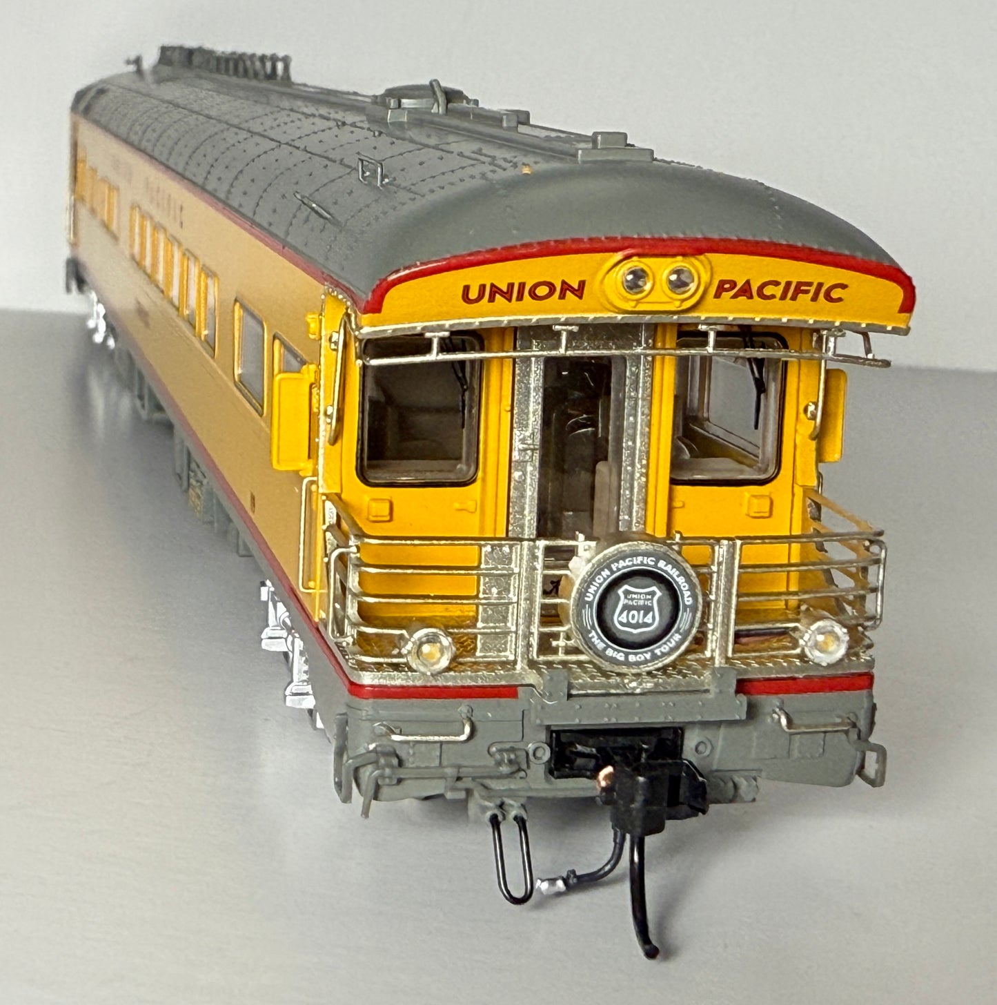 BROADWAY LIMITED UNION PACIFIC KENEFICK BUSINESS CAR #119 - BIG BOY TOUR DRUM HEAD