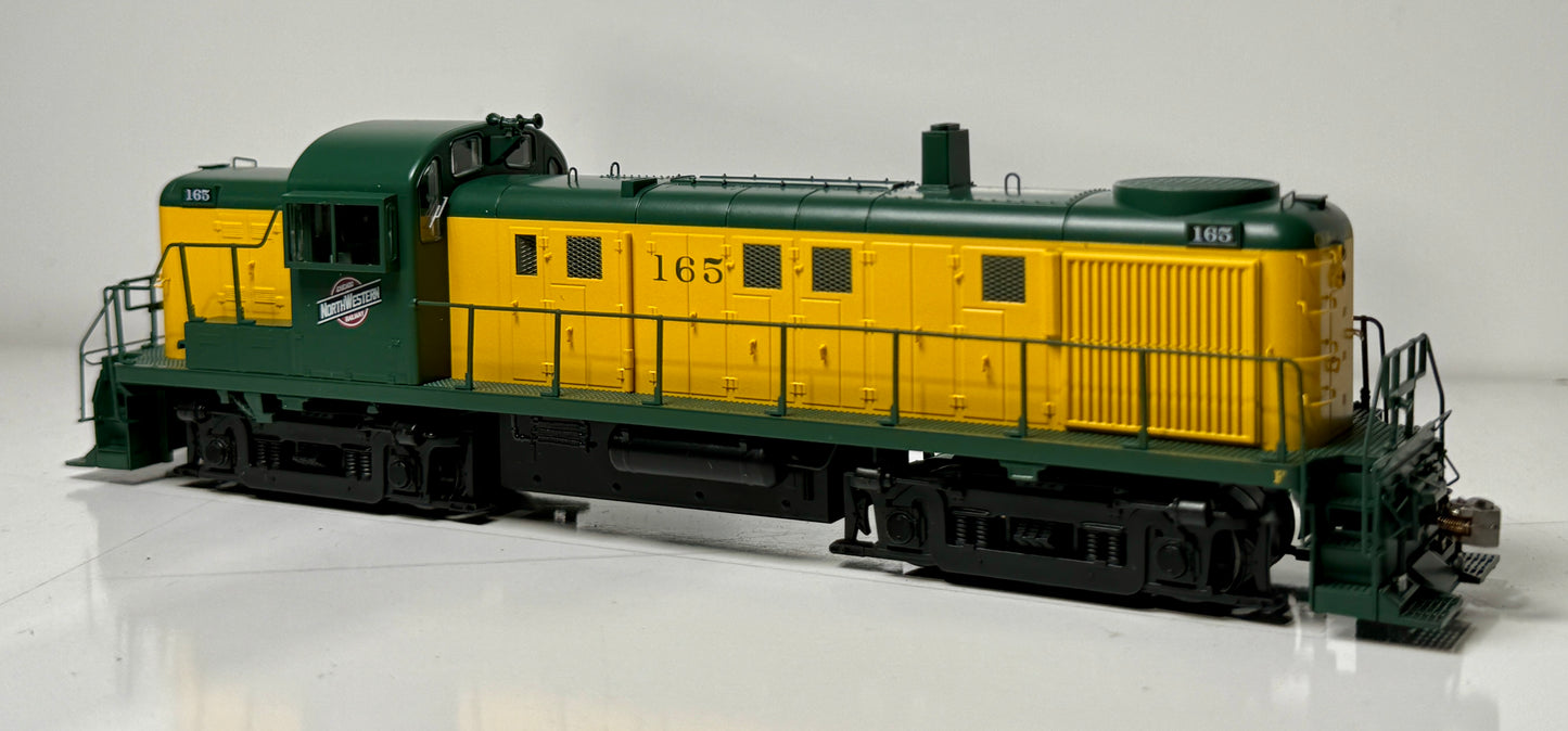 BOWSER ALCO RS-3 DCC/LOC SOUND - CHICAGO & NORTH WESTERN