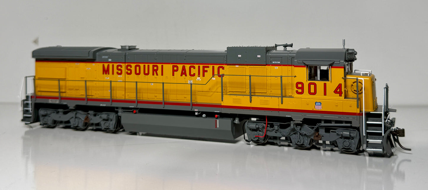 RAPIDO C36-7 DCC/LOKSOUND - MISSOURI PACIFIC