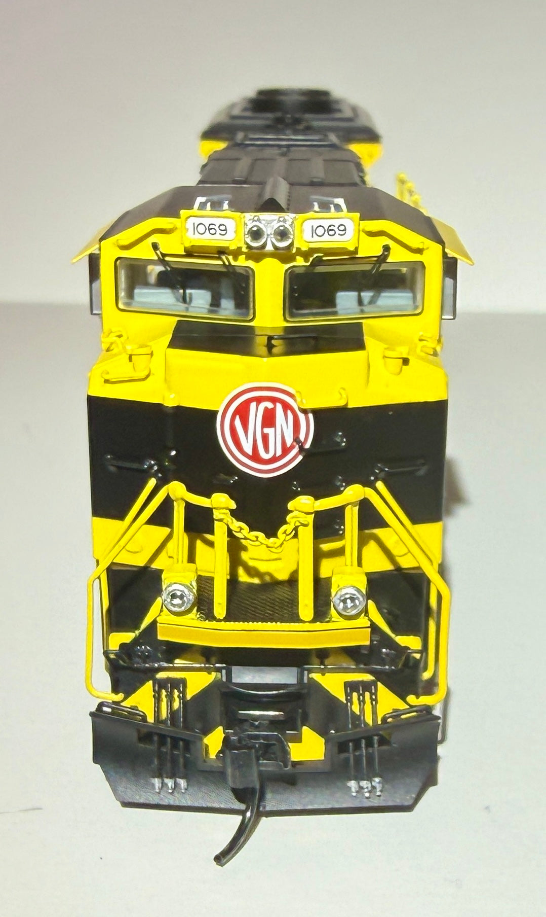 BROADWAY LIMITED SD70ACE DCC/SOUND - NORFOLK SOUTHERN HERITAGE VIRGINIAN