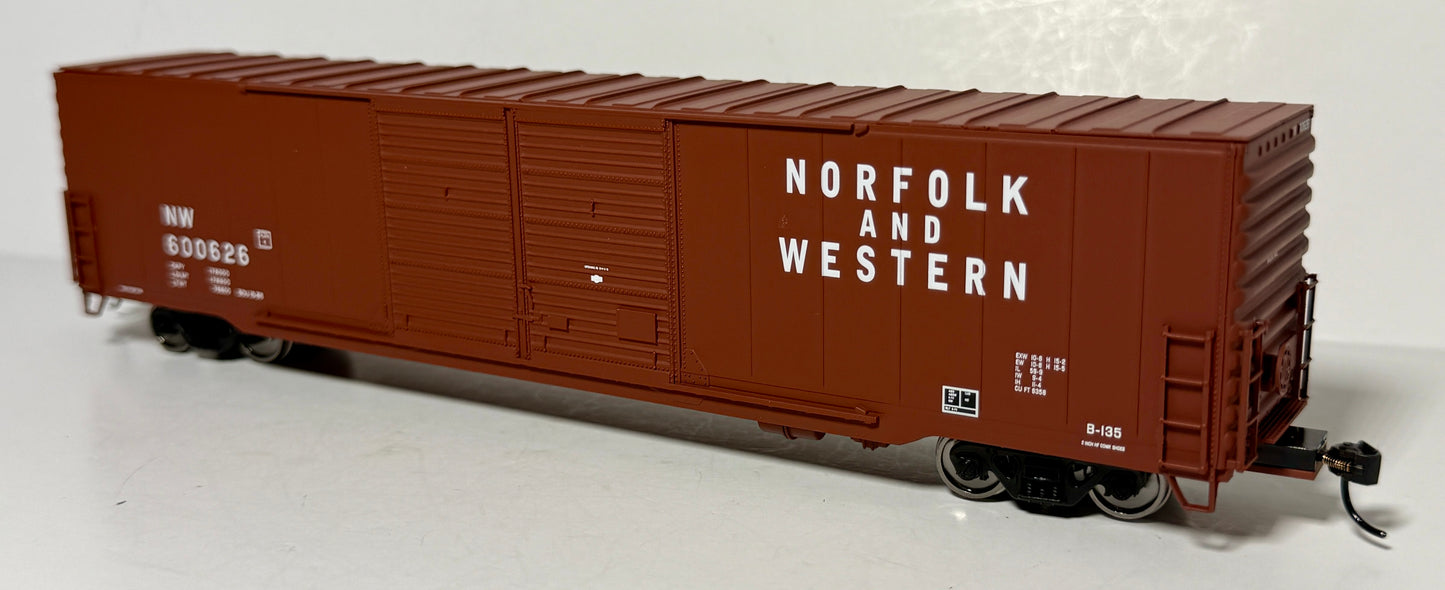 WALTHERS MAINLINE 60' PS SINGLE DOOR AUTO PARTS BOXCAR - NORFOLK & WESTERN