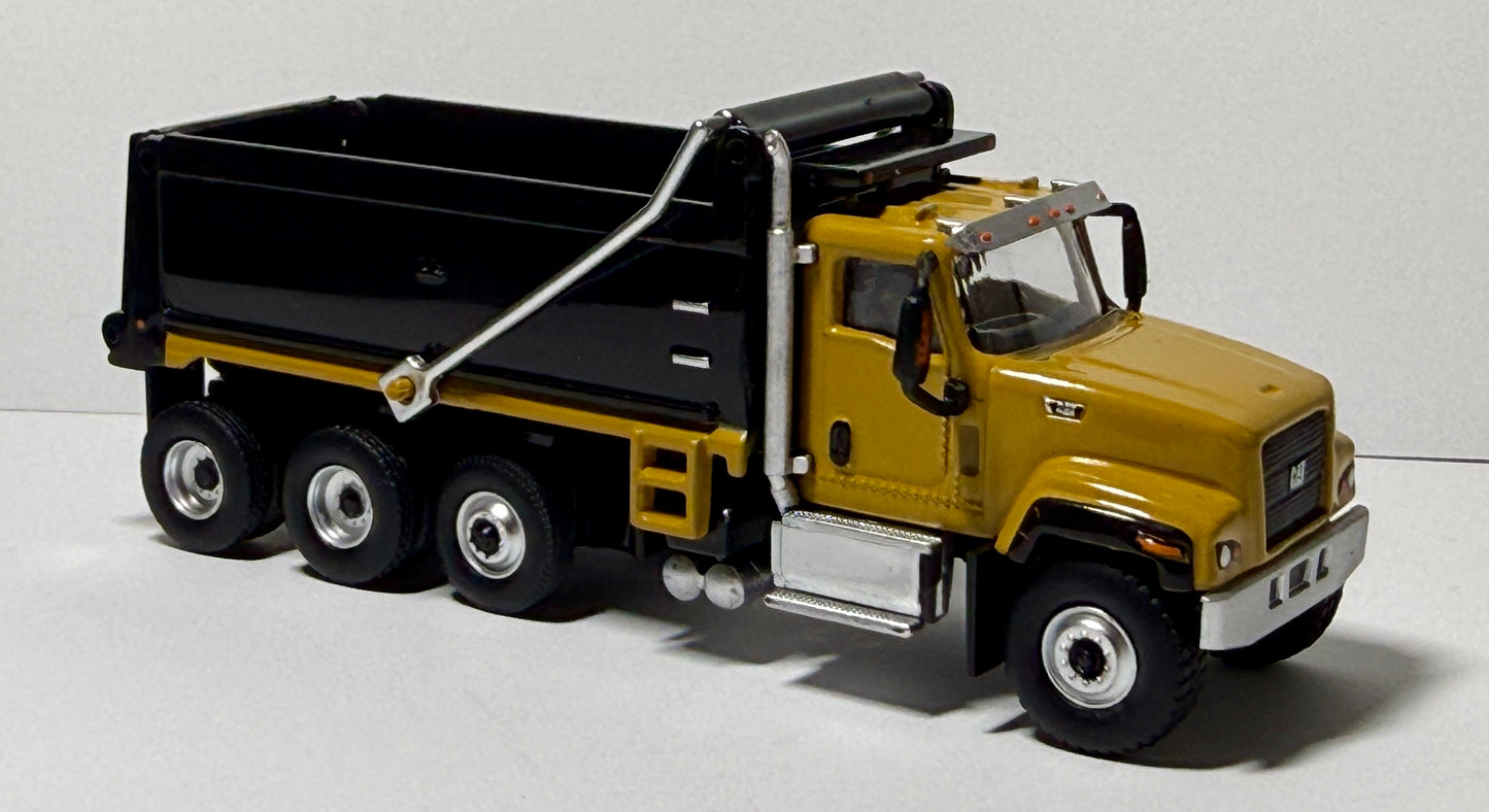 DIECAST MASTERS CATERPILLAR CT681 DUMP TRUCK