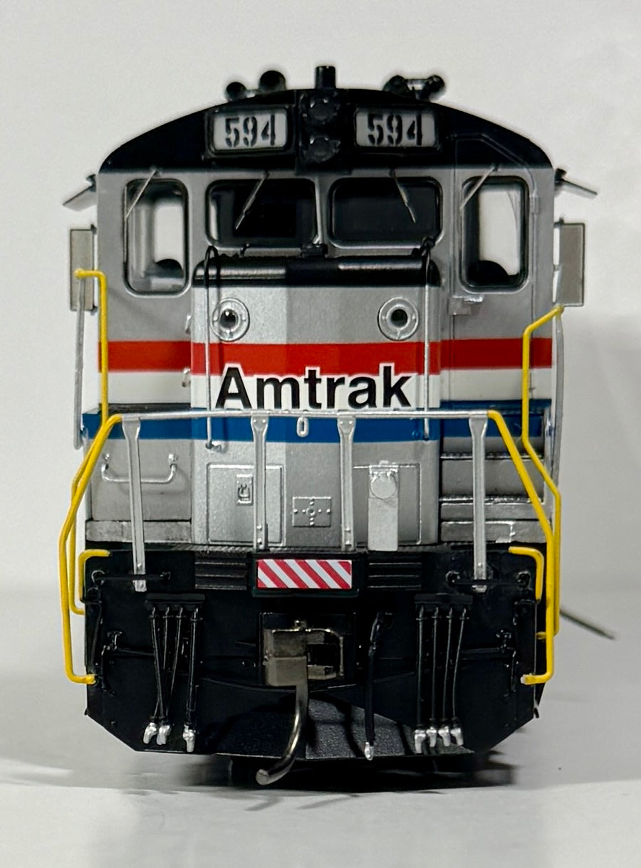 RAPIDO CF7 DCC/LOK SOUND - AMTRAK PH III