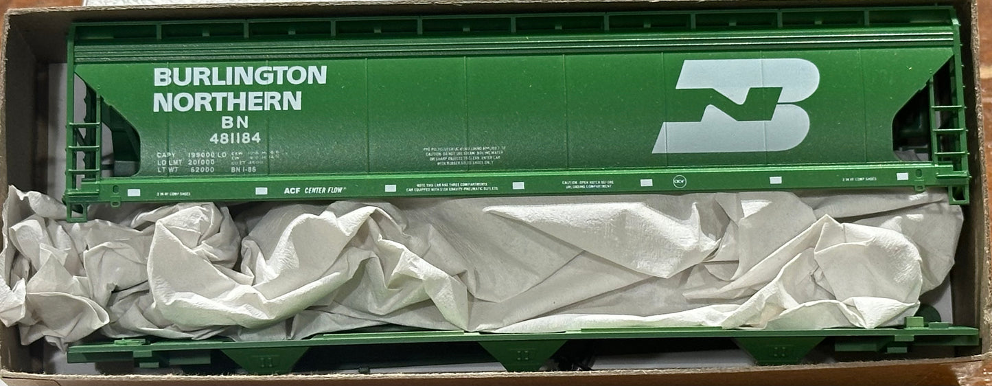 ACCURAIL ACF 3-BAY COVERED HOPPER - BN