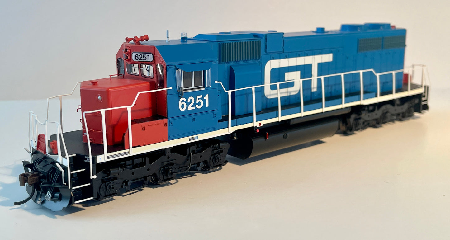 ATHEARN RTR SD38 - GRAND TRUNK DCC/SOUND EQUIPPED