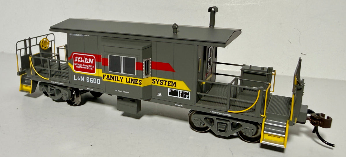 BACHMANN BAY WINDOW TRANSFER CABOOSE - FAMILY LINES 6600