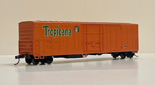 ATHEARN BB TROPICANA 57’ MECHANICAL REEFER SET (11)