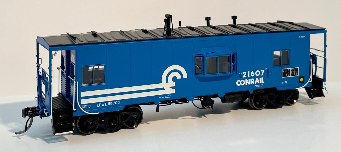 Tangent ST. LOUIS CAR COMPANY N7A CABOOSE - CONRAIL