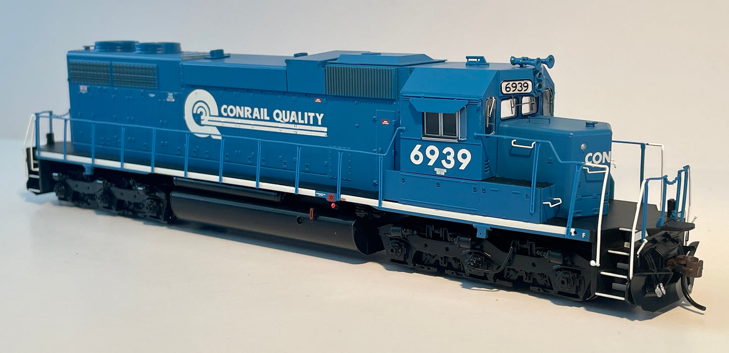 ATHEARN RTR SD38 - CONRAIL    DCC READY