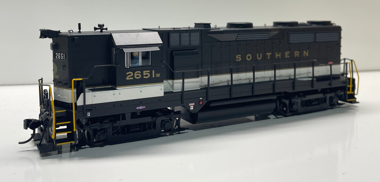 WALTHERS PROTO EMD GP35 DCC/SOUND  - SOUTHERN RWY