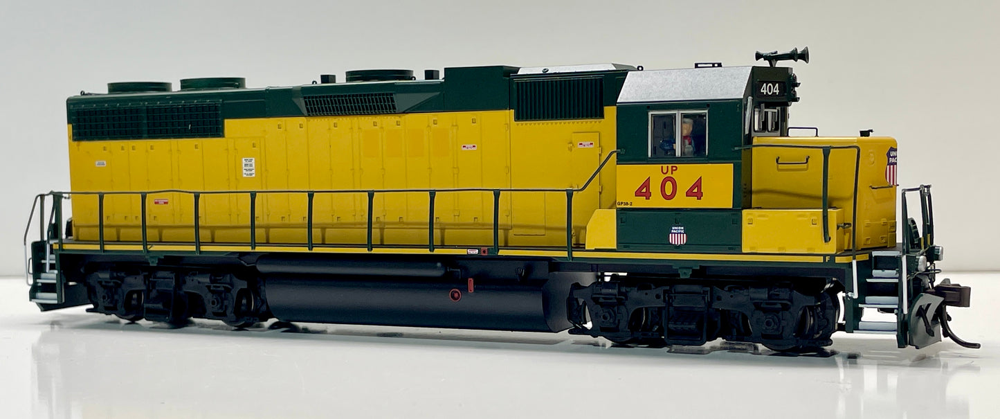 ATLAS MASTER SERIES GP38 DCC/LOC SOUND - UP EX-CNW