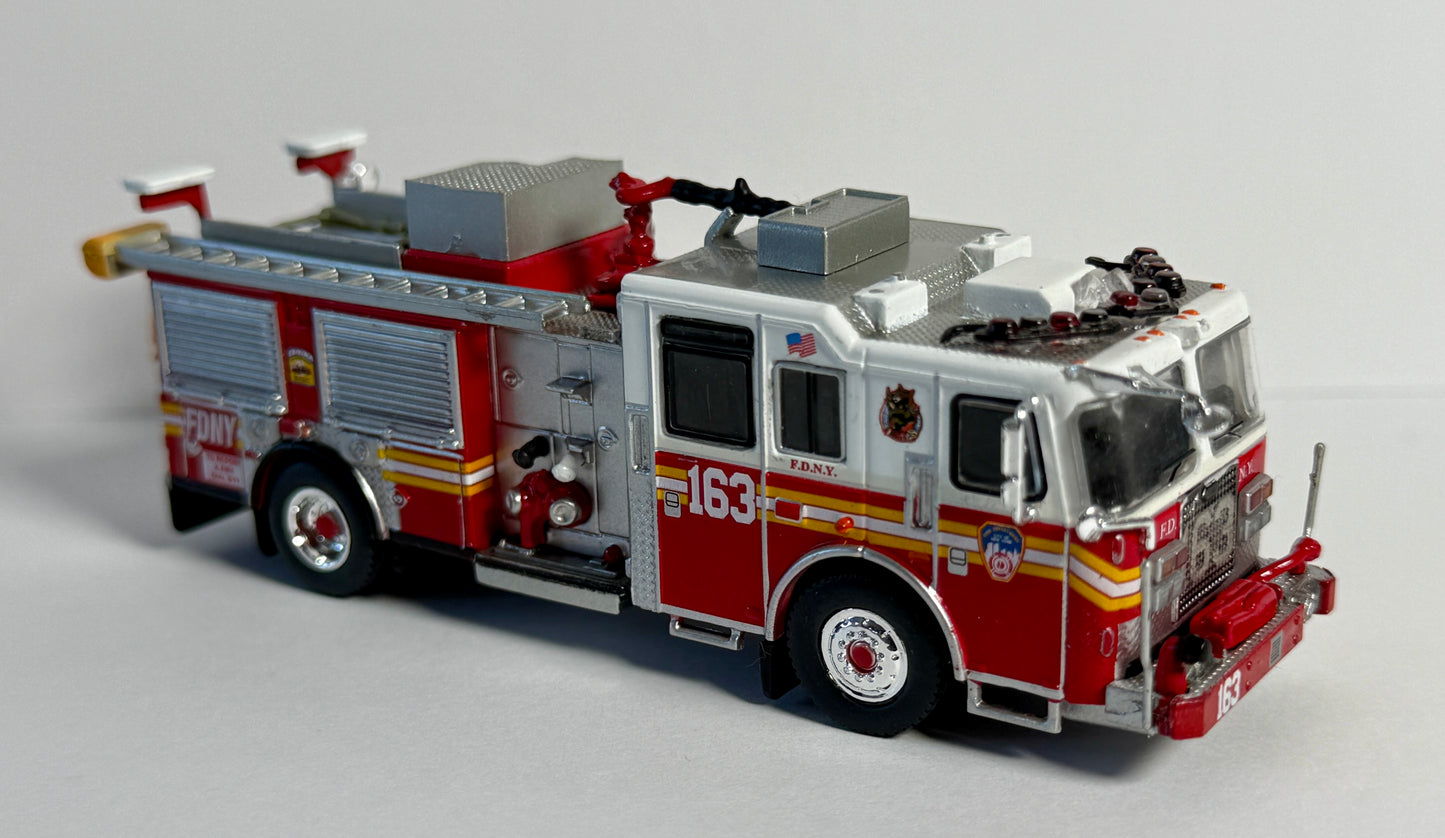 BREKINA PCX87 KME FDNY ENGINE 163 - STATEN ISLAND WESTERLEIGH