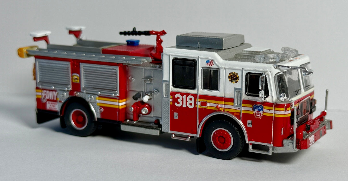 BREKINA PCX87 SEAGRAVE MARAUDER FDNY ENGINE 318 - BROOKLYN CONEY ISLAND