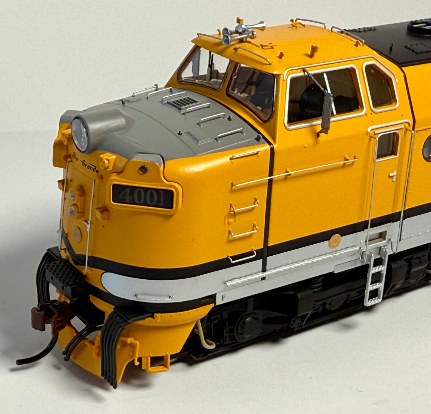 PIKO KRAUSS-MAFFEI ML4000 DIESEL/HYDRUALIC LOCO DCC/SOUND - D&RGW