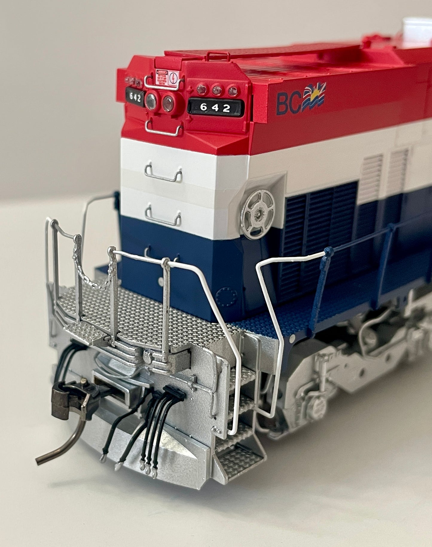 RAPIDO MLW M420 DCC/SOUND - BC RAIL