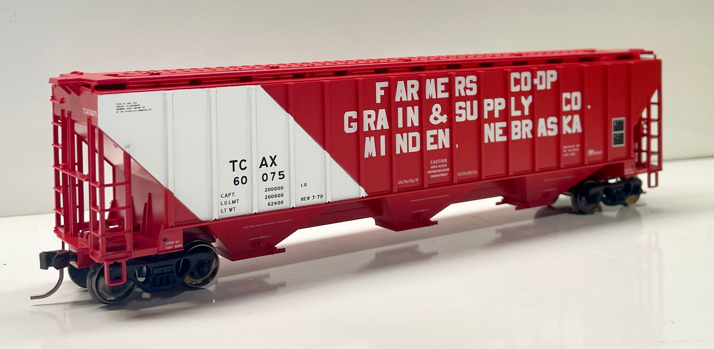 ATLAS TRAINMAN THRALL 4750CF COVERED HOPPER - TCAX (FARMERS CO-OP)