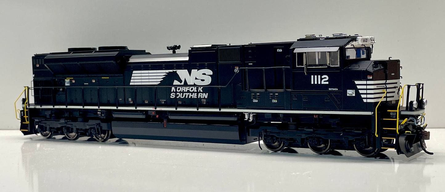 ATHEARN GENESIS SD70ACE DCC/TSUNAMI SOUND EQUIPPED - NORFOLK SOUTHERN