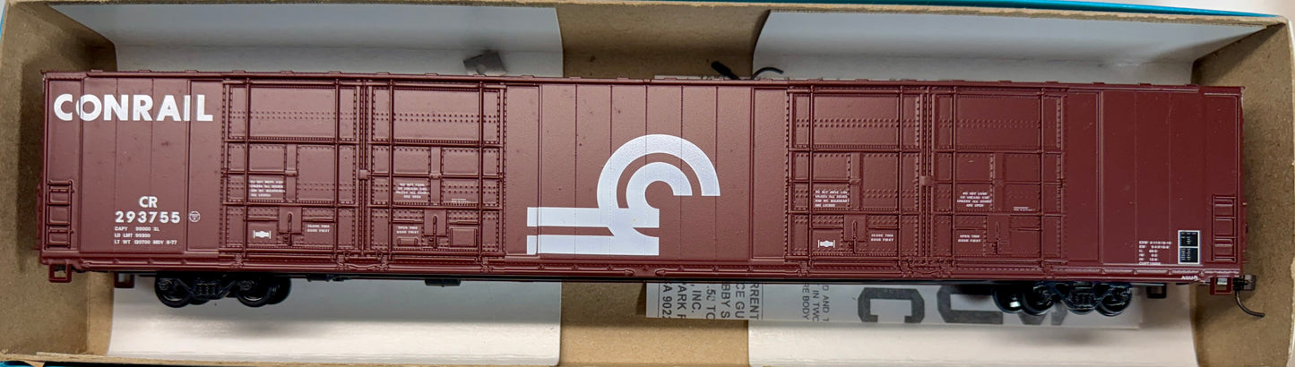 ATHEARN BLUE BOX BUILT KIT 8 DOOR 86' HIGH CUBE BOXCAR - CONRAIL