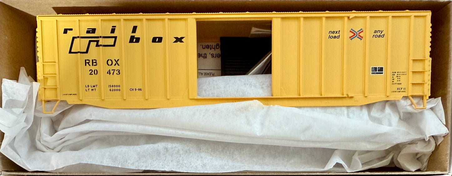 ACCURAIL EXTERIOR POST 50' BOXCAR KIT- RAILBOX