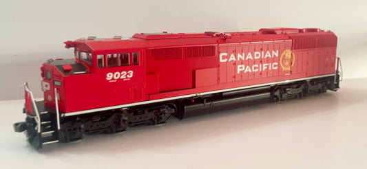 BOWSER SD40-2F DCC/LOK SOUND CP RAIL (BEAVER LOGO)