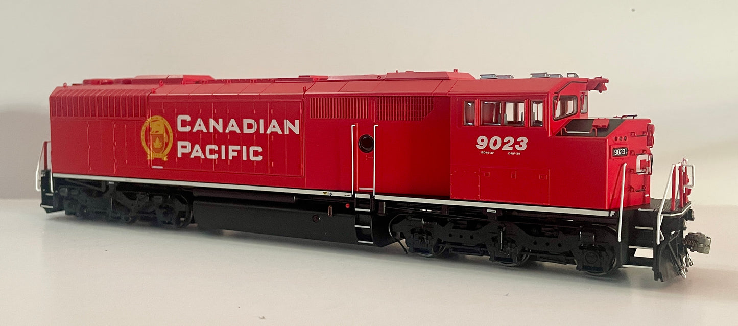 BOWSER SD40-2F DCC/LOK SOUND CP RAIL (BEAVER LOGO)