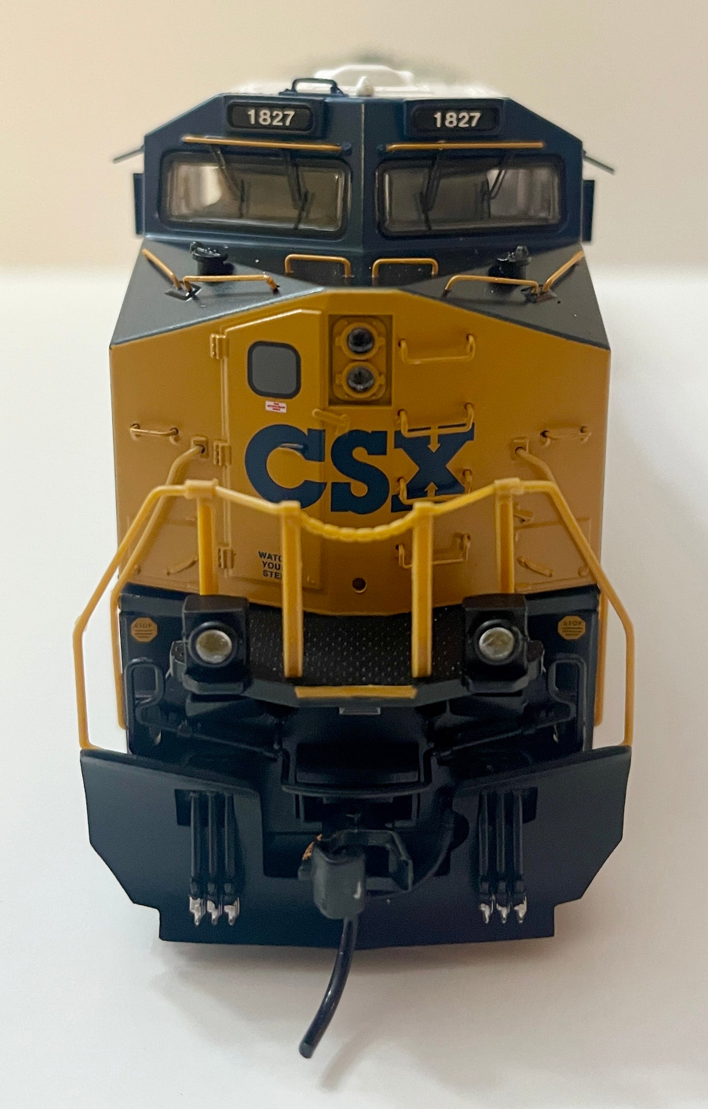 BROADWAY LIMITED GE ES44AC PARAGON4 SOUND/DC/DCC, SMOKE - CSX B&O HERITAGE #1827