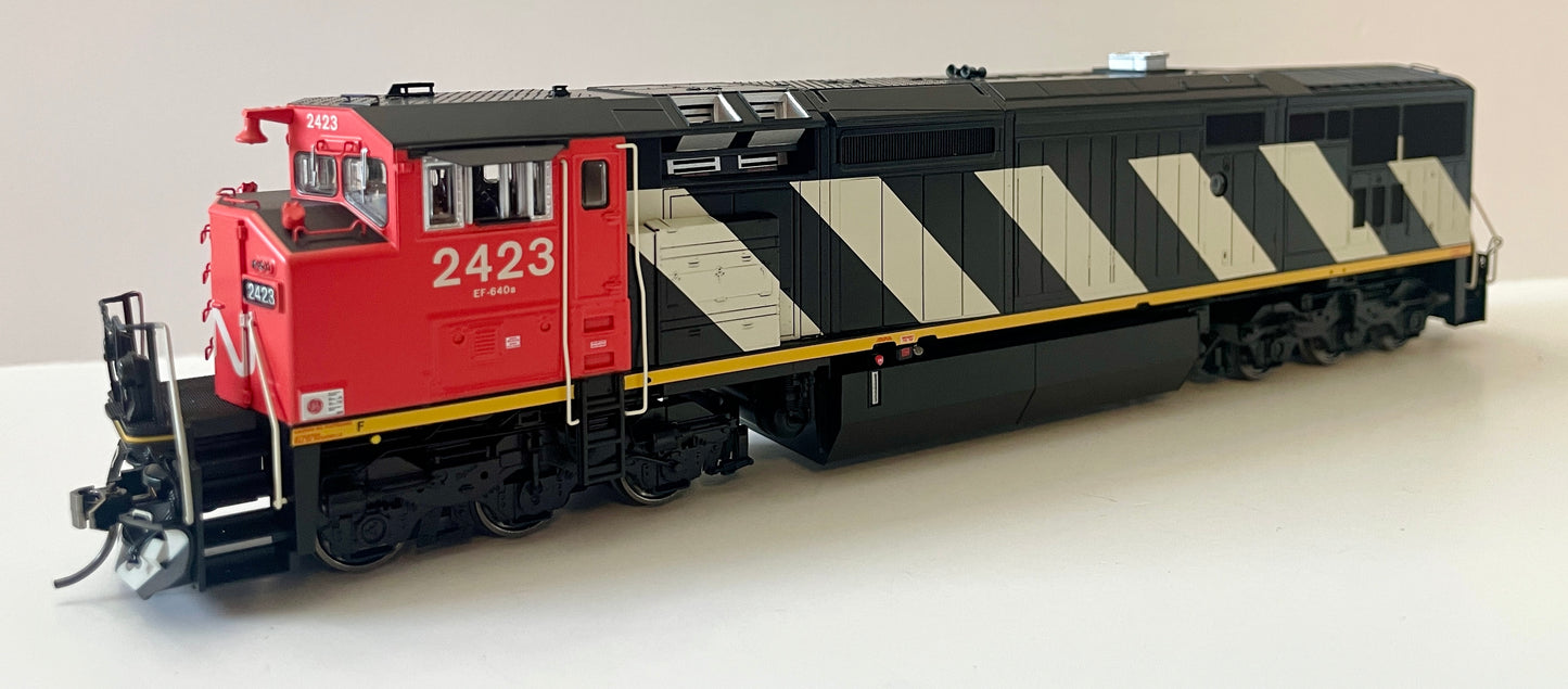 RAPIDO GE 8-40CM DCC/LOC SOUND - CN (STRIPE SCHEME)