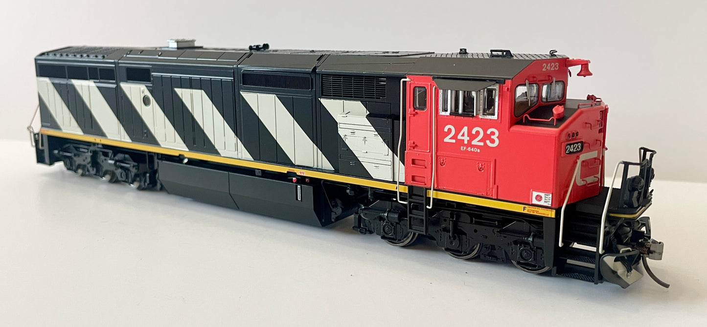 RAPIDO GE 8-40CM DCC/LOC SOUND - CN (STRIPE SCHEME)