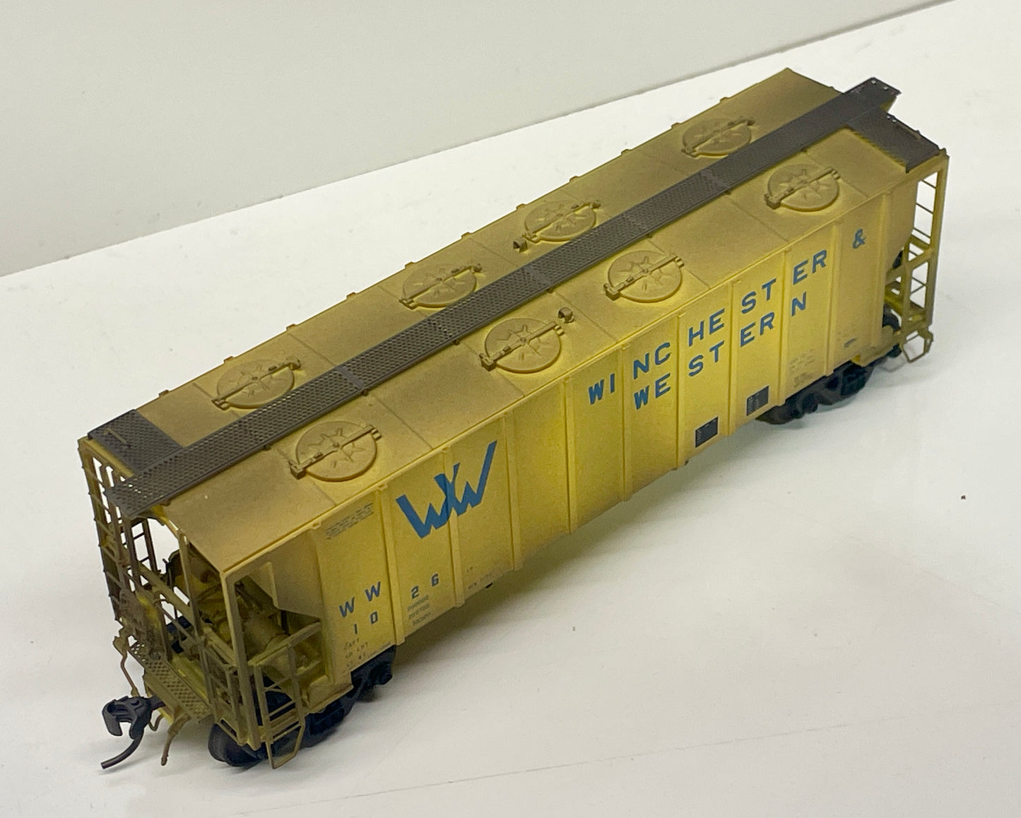 MAKIN' TRACKS CUSTOM WEATHERED ATLAS MASTER SERIES PORTEC 3000CF COVERED HOPPERS