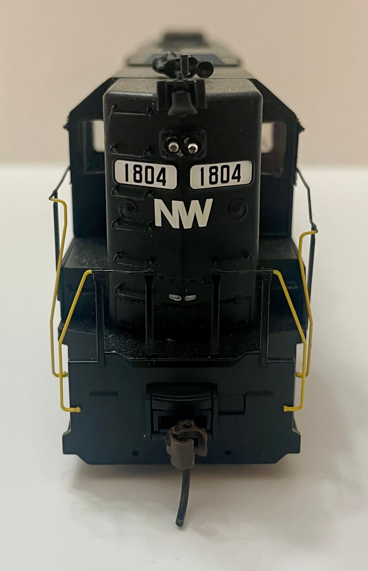 ATHEARN RTR DCC READY SD45 - N&W