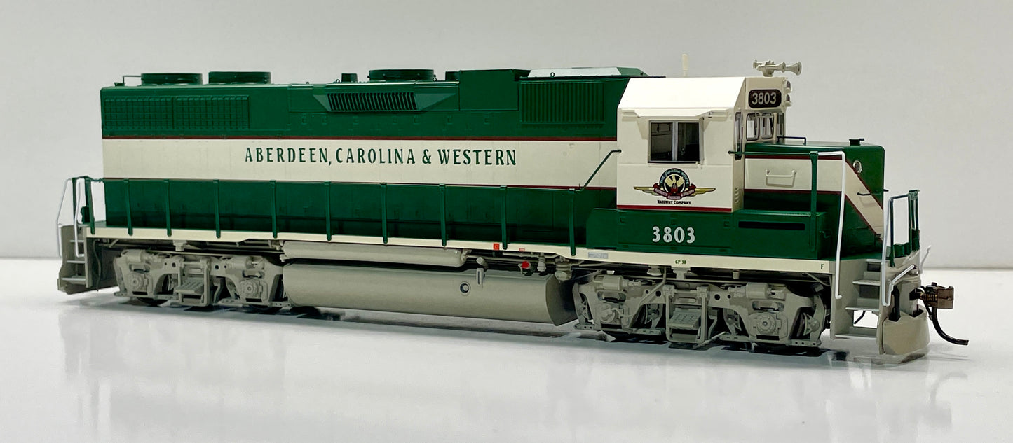 RAPIDO *HOBBYTYME SPECIAL* EMD GP38 DCC/LOC SOUND - ABERDEEN CAROLINA & WESTERN