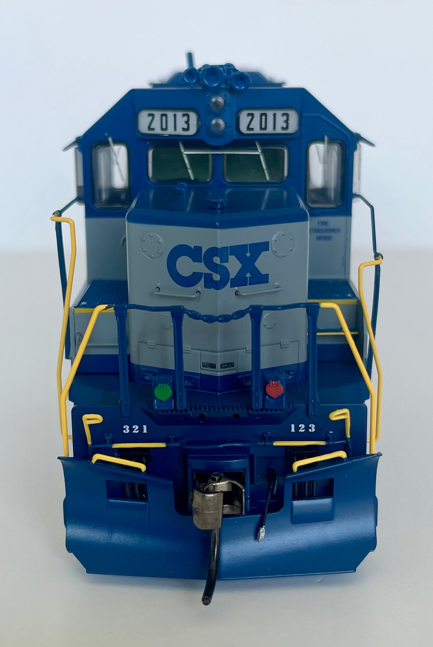 RAPIDO EMD GP38 DCC/LOC SOUND - CSX