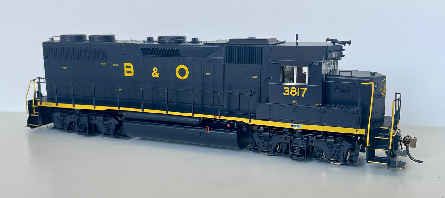 RAPIDO EMD GP38 DCC/LOC SOUND - B&O