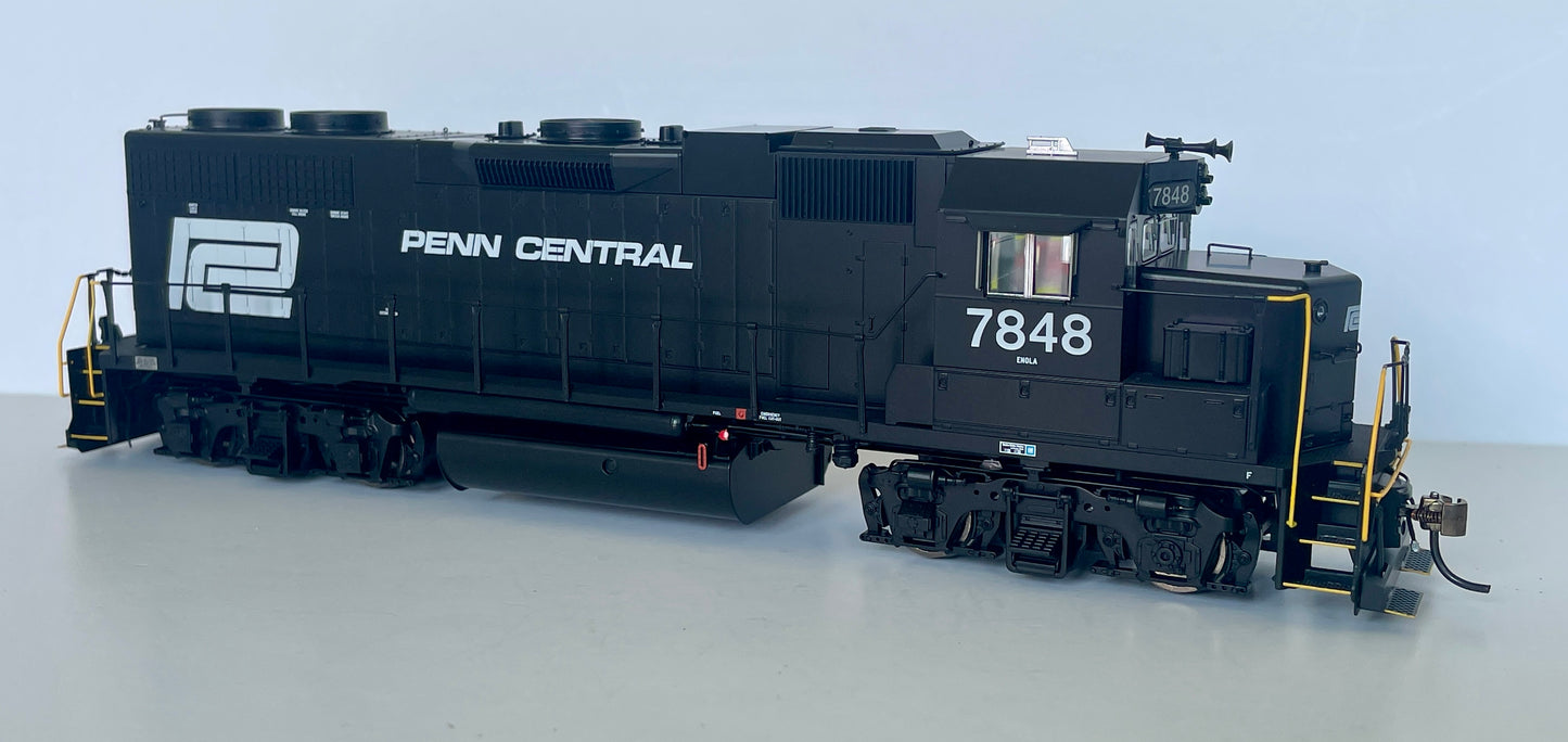 RAPIDO EMD GP38 DCC/LOC SOUND - PENN CENTRAL