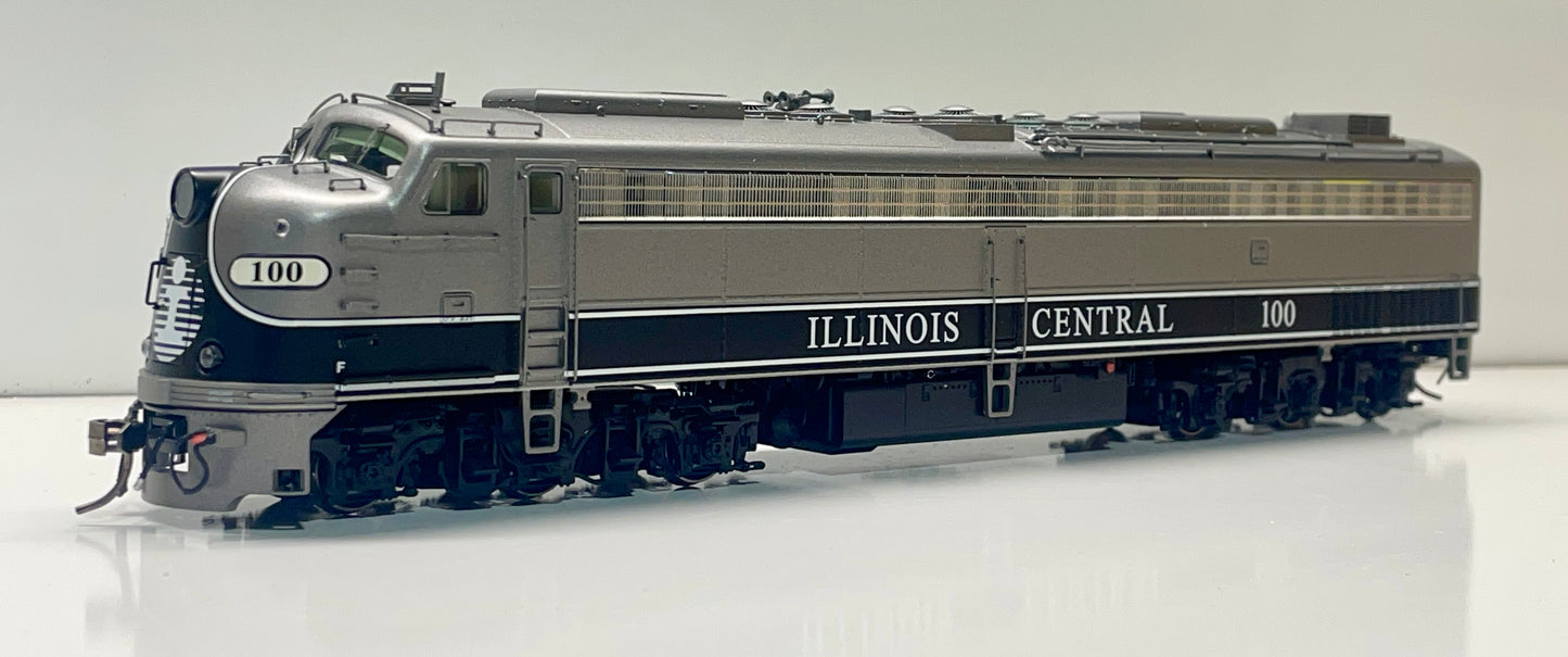 RAPIDO ILLINOIS CENTRAL EXECUTIVE E8A W/HEP 2 A UNIT SET (100 & 101) DCC/SILENT