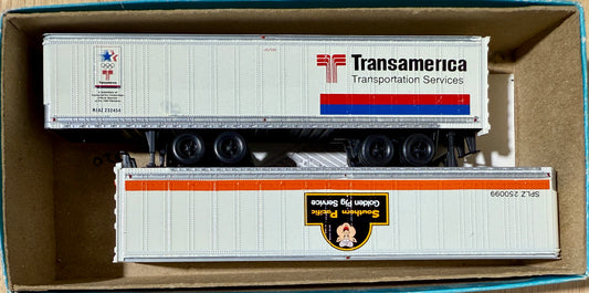ATHEARN BLUE BOX 45' PIGGY BACK TRAILERS CUSTOM PAINTED AND DECALED - SP "GOLDEN PIG SERVICE/TRANSAMERICA