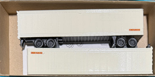 ATHEARN BLUE BOX 45' PIGGY BACK TRAILERS CUSTOM PAINTED AND DECALED - XTRA (WHITE) NO LOGO