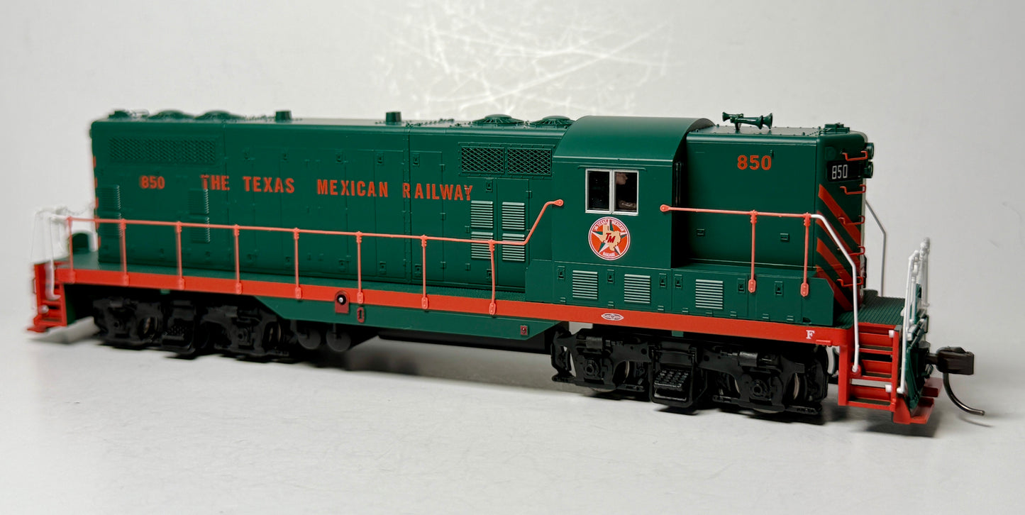 ATLAS MASTER GOLD GP7 DCC/LOK SOUND - TEXAS MEXICAN RWY