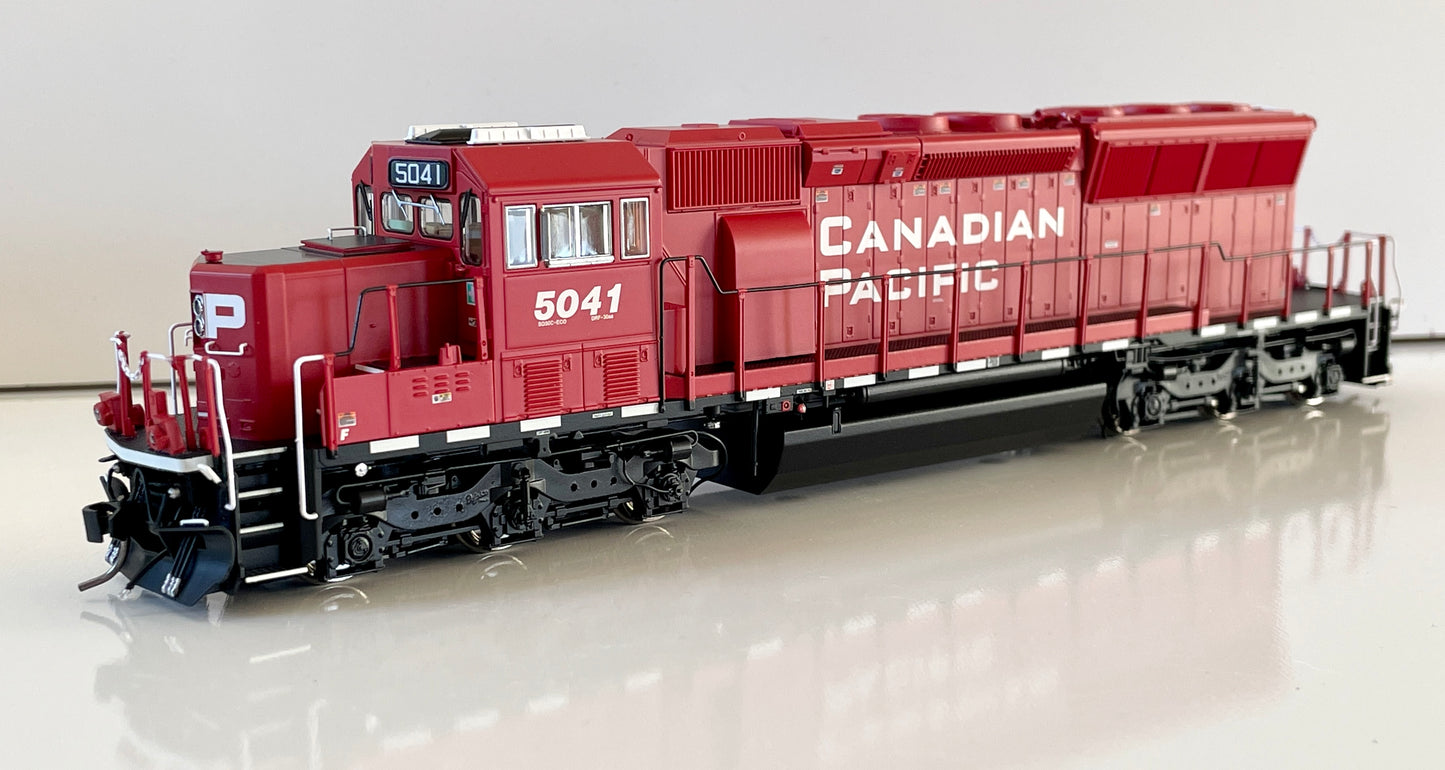 BOWSER SD30ECO DCC/SOUND - CP RAIL