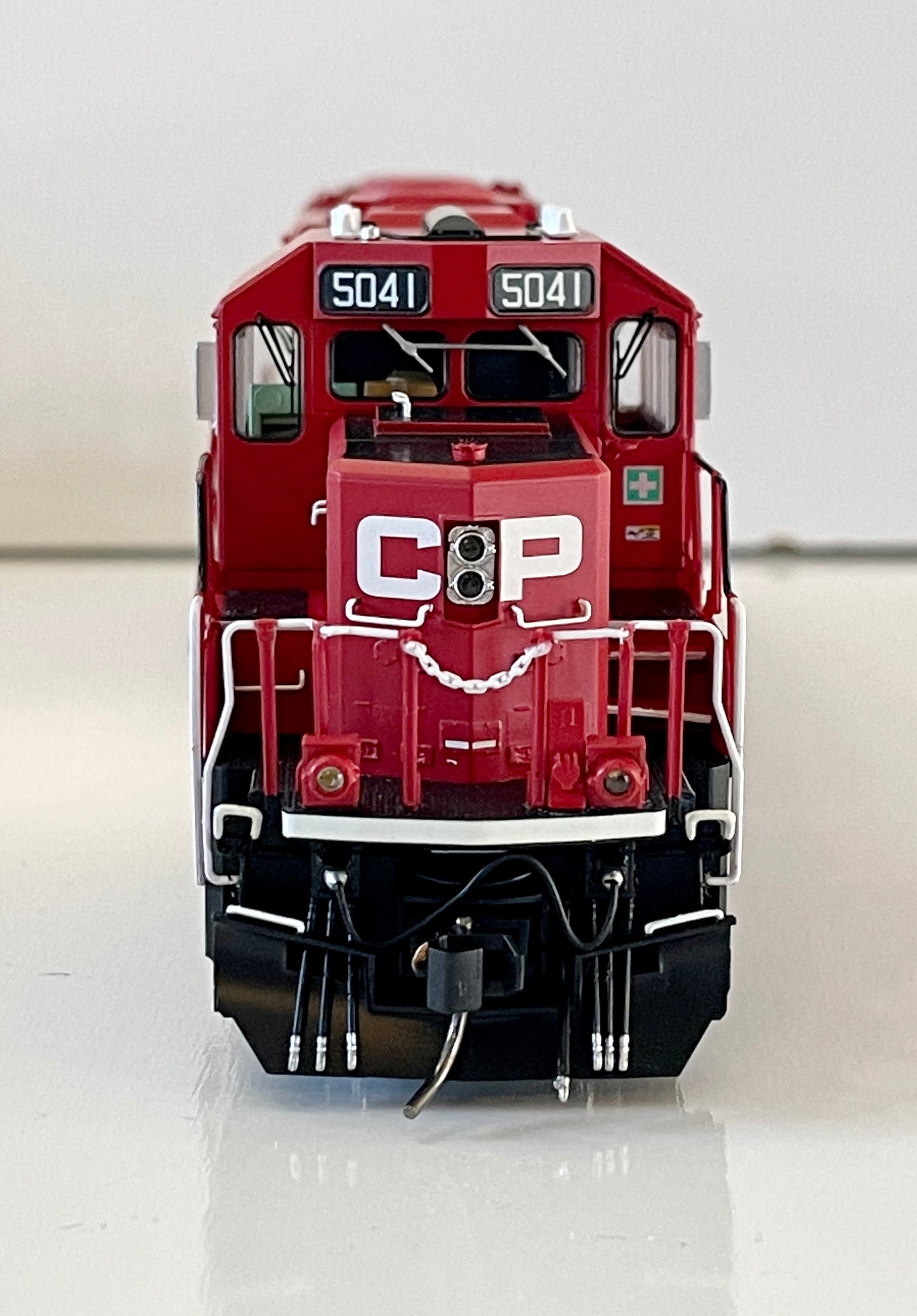 BOWSER SD30ECO DCC/SOUND - CP RAIL