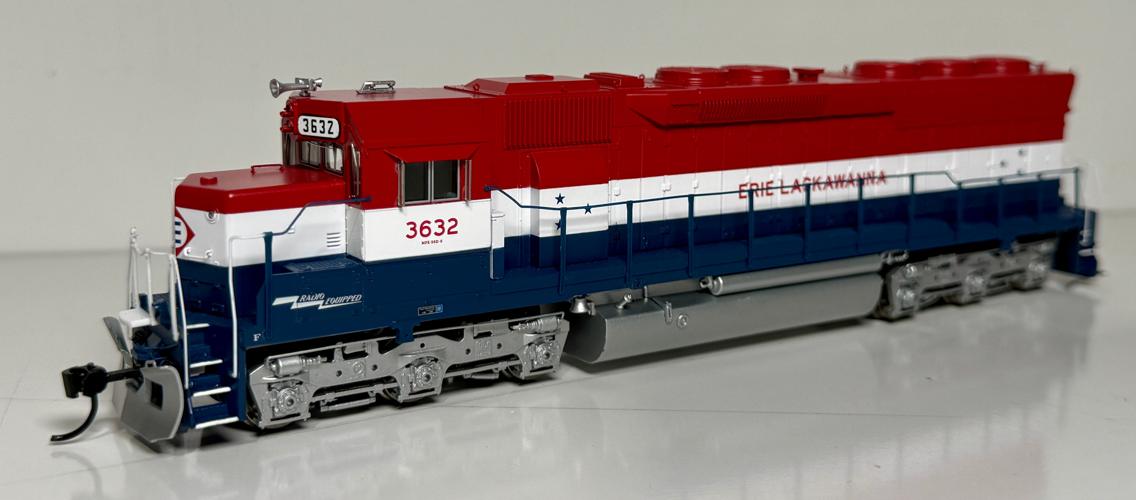 BROADWAY LIMITED PARAGON 4 EMD SD45 - ERIE LACKAWANNA (BICENTENIAL ...