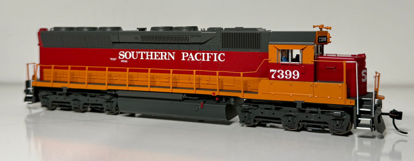 BROADWAY LIMITED PARAGON 4 EMD SD45 - SOUTHERN PACIFIC (DAYLIGHT)