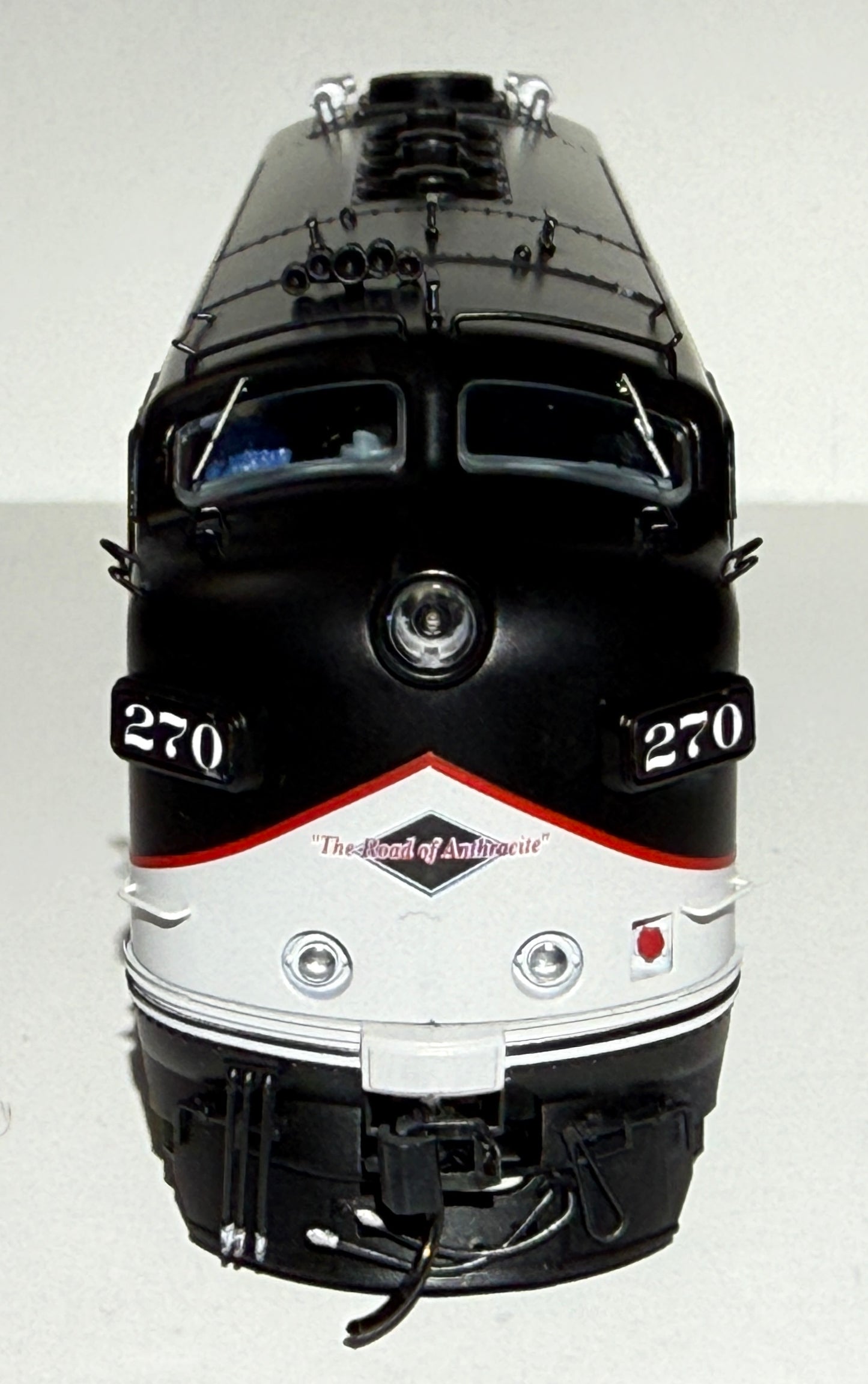 BROADWAY LIMITED PARAGON 4 F9A DCC/SOUND - READING & NORTHERN 270