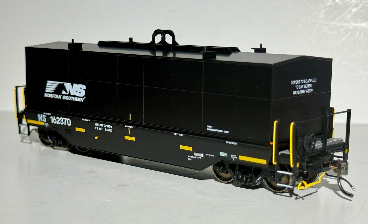 RAPIDO GREENBRIER TRANSVERSE COIL CAR - N0RFOLK SOUTHERN