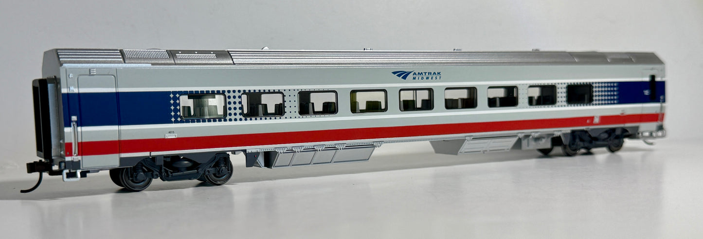 BACHMANN SIEMENS VENTURE CAR (MARRIED PAIR BUSINESS CAR B) LIGHTED - AMTRAK MIDWEST