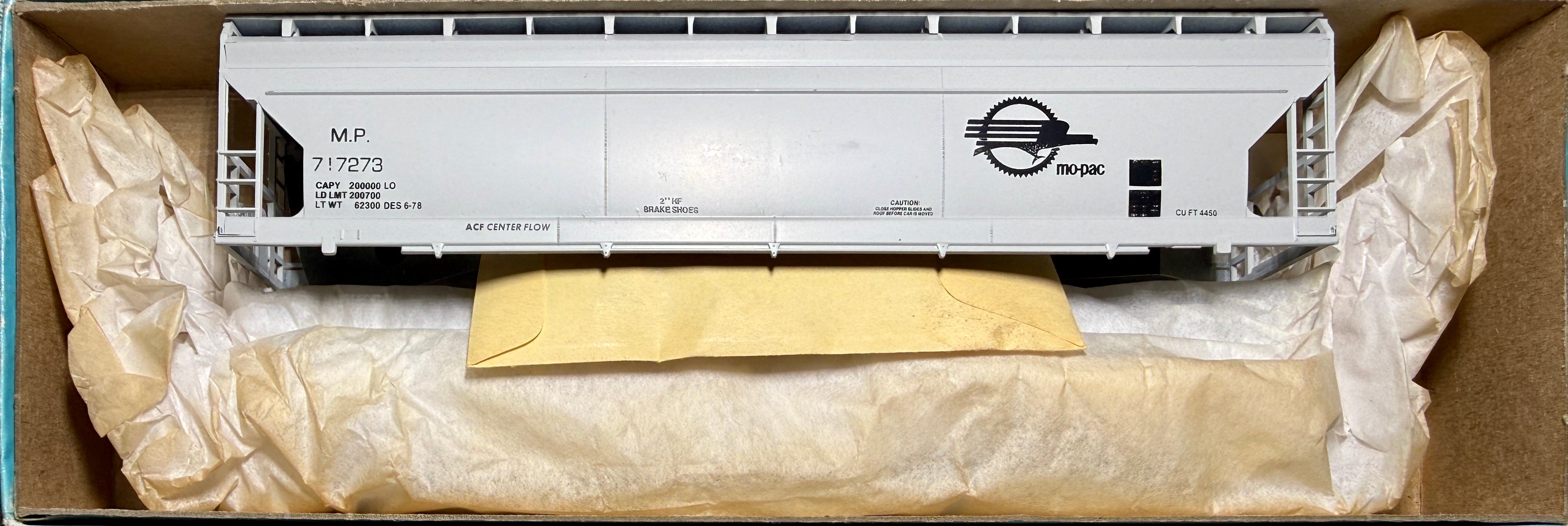 ATHEARN BLUE BOX (BEV_BEL CUSTOM) ACF COVERED HOPPER KIT - MISSOURI PA ...