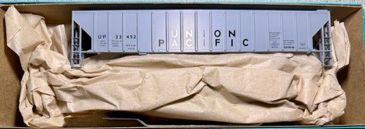 ATHEARN BLUE BOX PS COVERED HOPPER KIT - UNOIN PACIFC